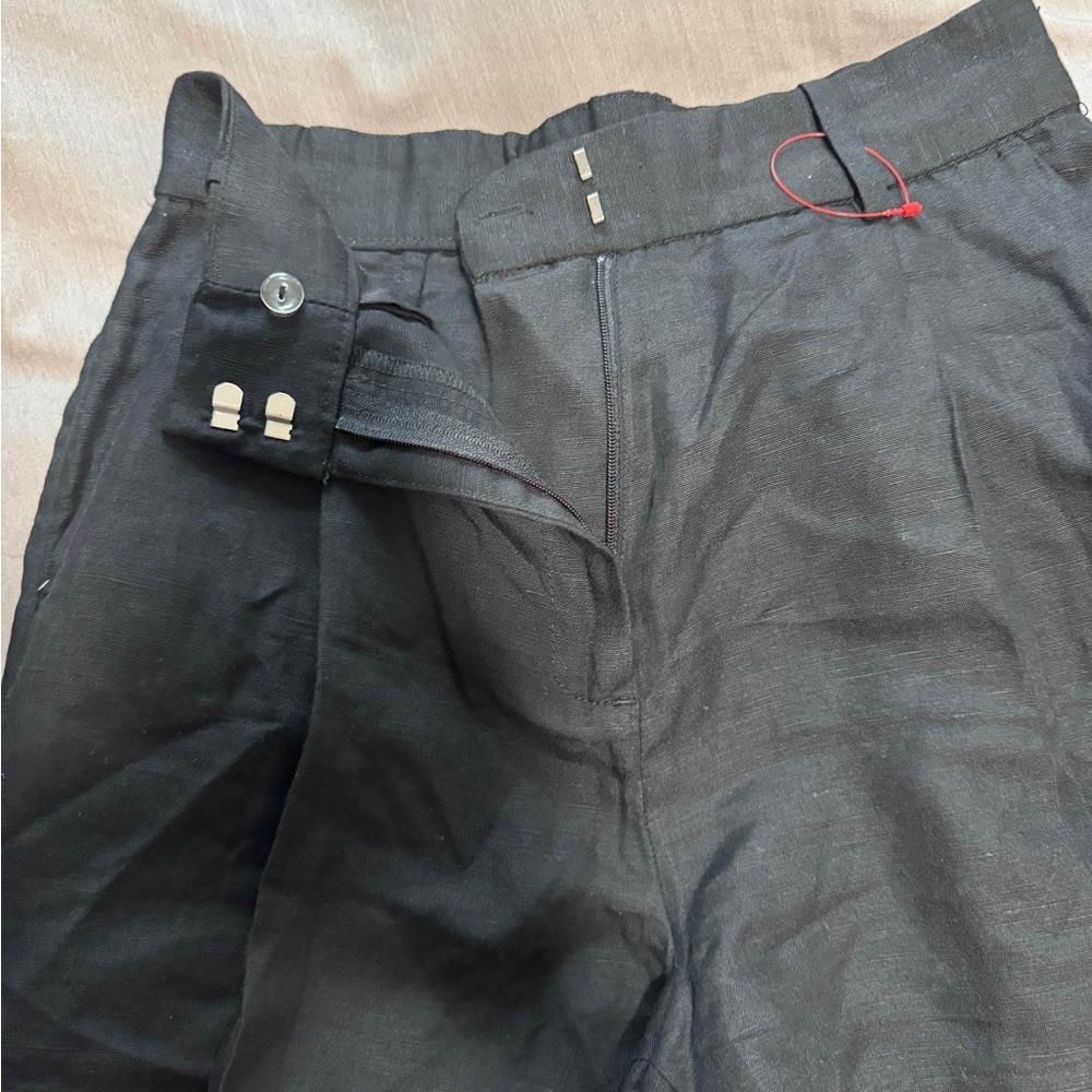 H&M Black Bermuda Shorts Tailored Elegance  Size 2